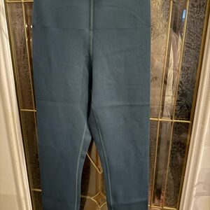 LULULEMON GLOW UP LEGGINGS ( super high rise) 28in. NWT COLOR - INCB SZ 4